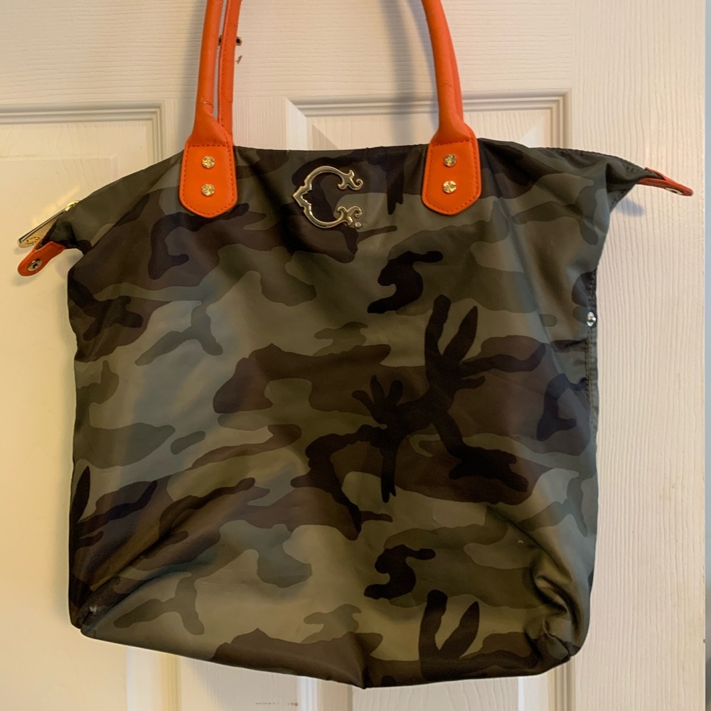 C Wonder Camo Tote